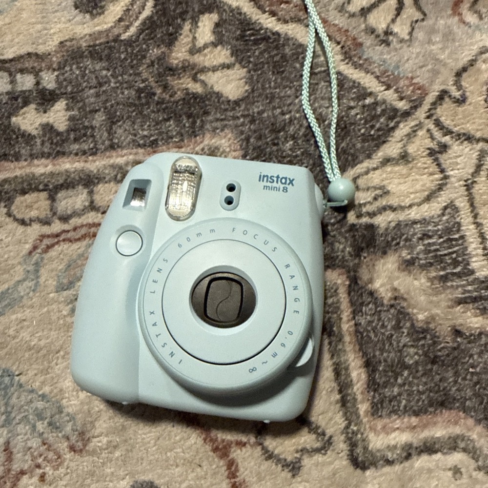 Fujifilm instax mini 8 Instant Film Camera - Ice Blue,  Tested and Working